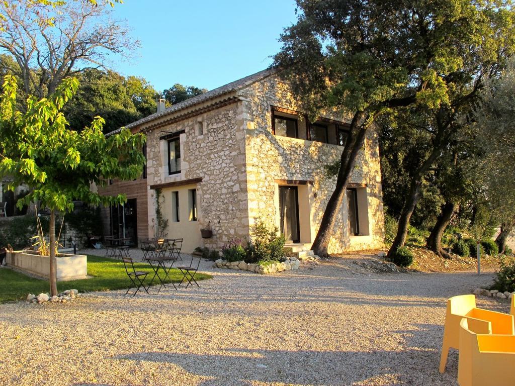 Les Esplanes Bed & Breakfast La Garde Adhemar Exterior photo