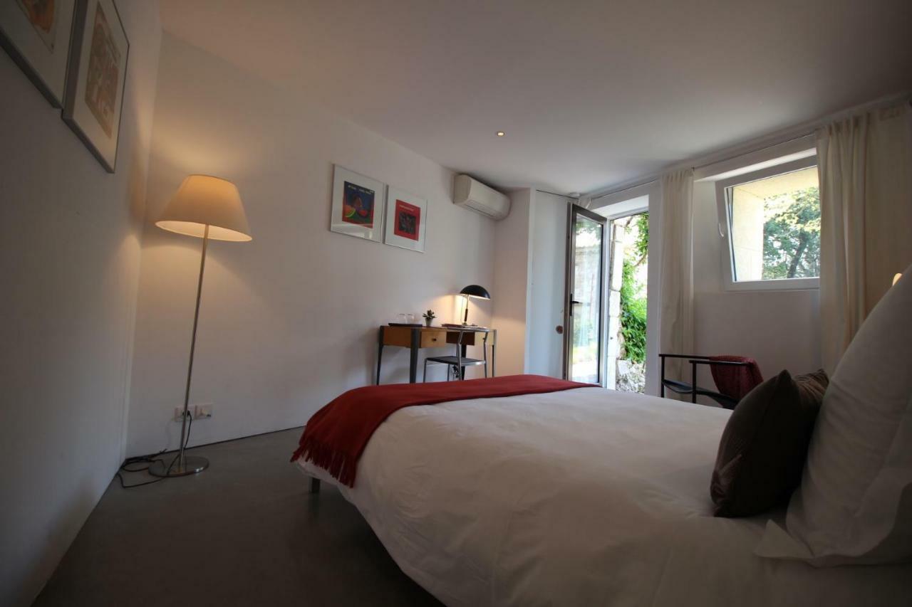 Les Esplanes Bed & Breakfast La Garde Adhemar Exterior photo